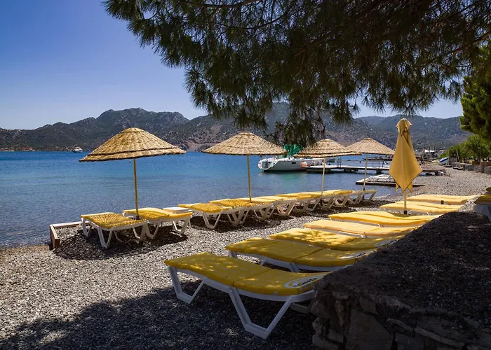 Umut & Beach Selimiye 招待所